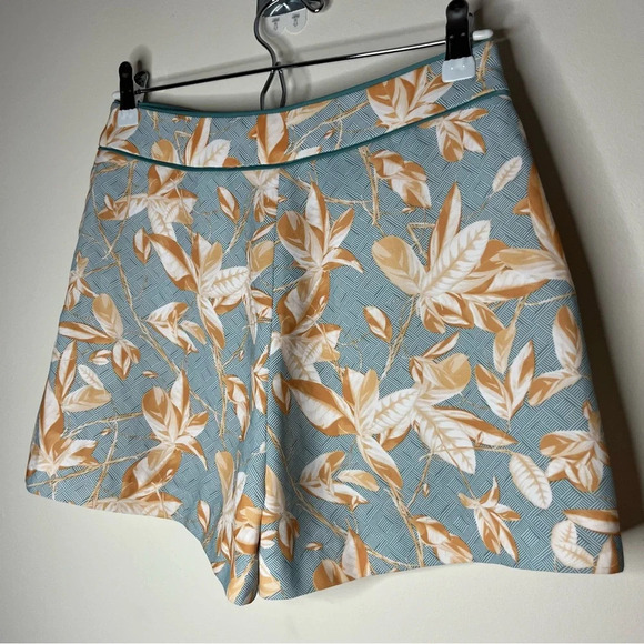 H&M Floral Summer Pockets Leaves Printed Dressy Flowy Shorts - Picture 2 of 7